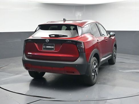 New 2026 Nissan Kicks SV image 4