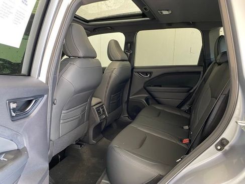 New 2026 Subaru Forester Limited AWD/4WD image 14