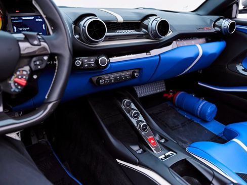 Used 2023 Ferrari 812 GTS RWD image 93