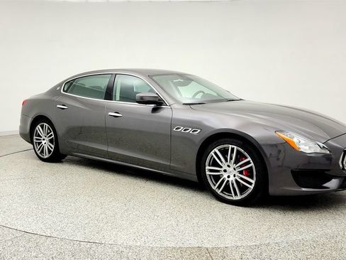 Used 2017 Maserati Quattroporte S GranSport Q4 AWD/4WD image 3
