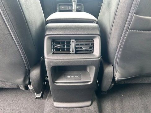 Used 2024 Honda CR-V EX-L image 12