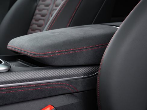 New 2026 Audi RS Q8 performance image 23