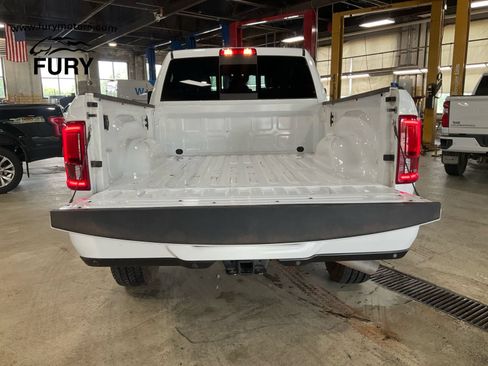 Used 2026 RAM 2500 Laramie AWD/4WD image 21