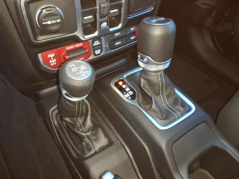 Used 2025 Jeep Wrangler Unlimited Rubicon 4xe w/ Safety Group image 26