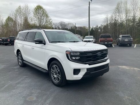 New 2026 Ford Expedition Max Active image 3