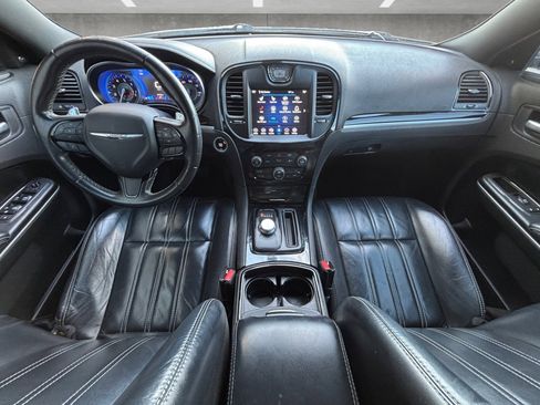 Used 2021 Chrysler 300 S image 24