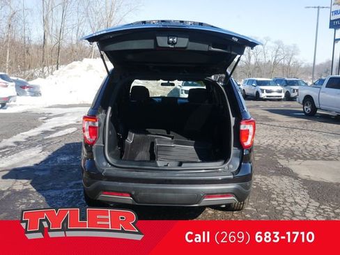 Used 2019 Ford Explorer XLT w/ Class III Trailer Tow Package image 20