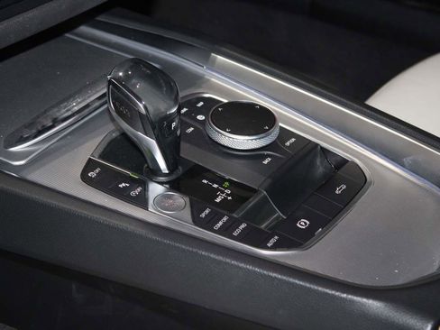 Used 2019 BMW Z4 sDrive30i w/ M Sport Package image 15