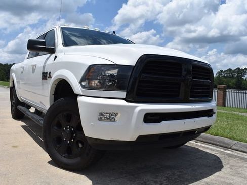 Used 2017 RAM 2500 Big Horn w/ Night Special Edition AWD/4WD image 5