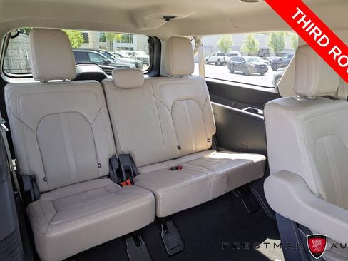Used 2024 Ford Expedition Max Limited AWD/4WD image 5