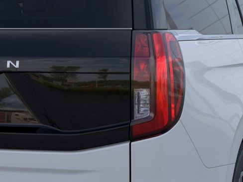 New 2026 Ford Expedition Active image 21