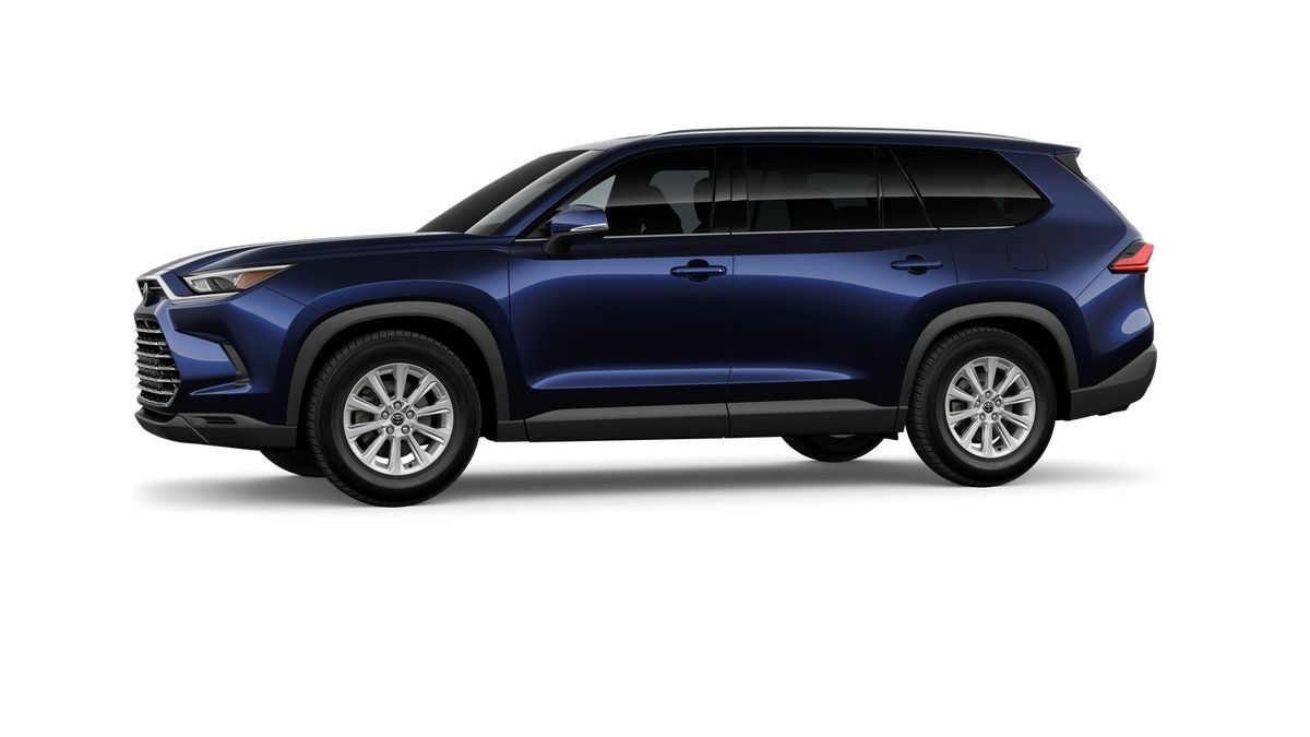 New 2026 Toyota Grand Highlander XLE FWD image 5