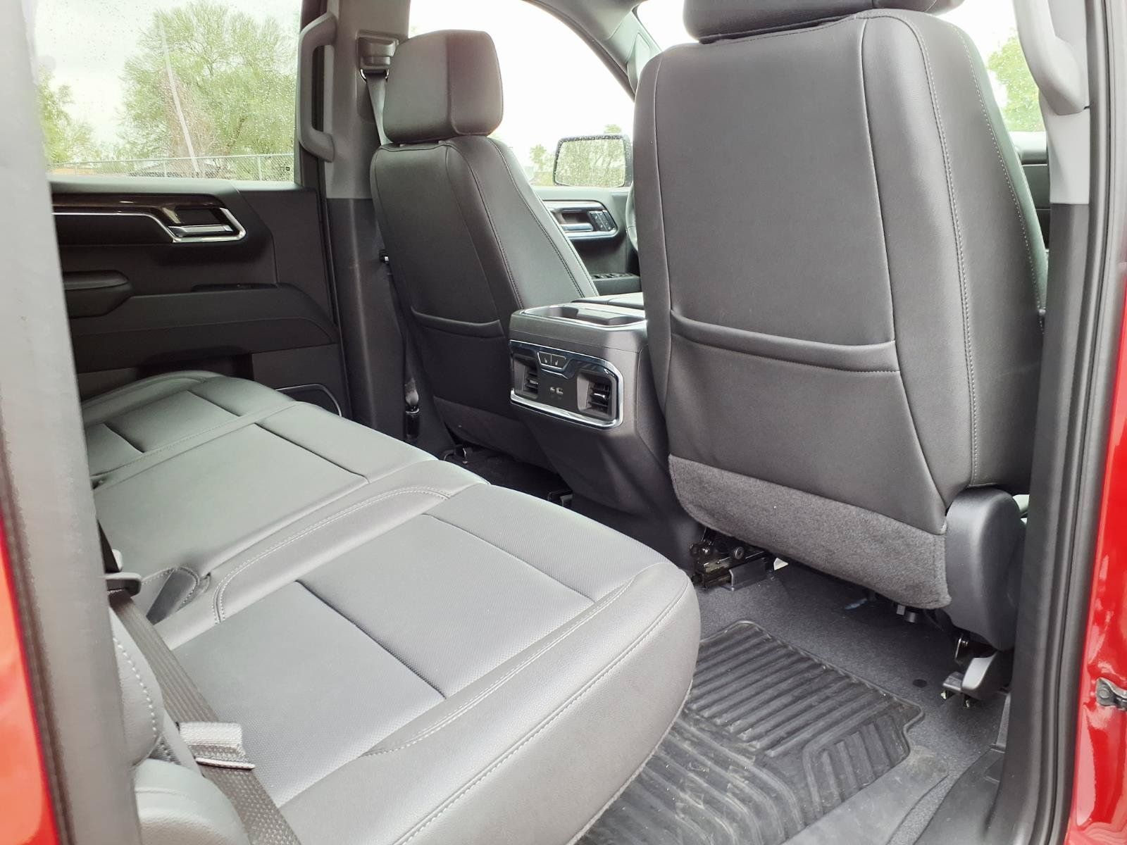 Used 2023 Chevrolet Silverado 1500 LTZ w/ LTZ Premium Package AWD/4WD image 14