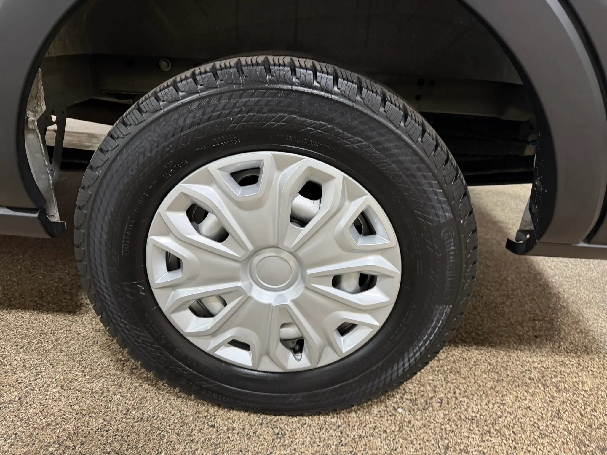 Used 2019 Ford Transit 250 148 Medium Roof RWD image 67