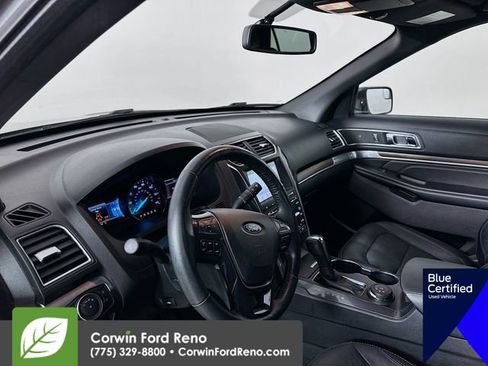 Used 2017 Ford Explorer Limited image 11