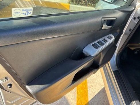 Used 2013 Toyota Camry SE image 20