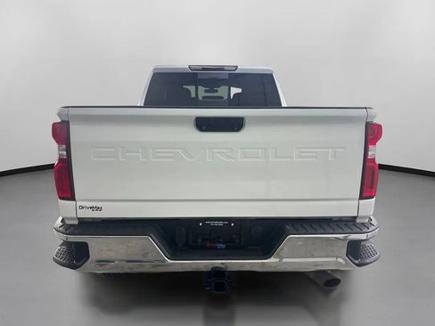 Used 2020 Chevrolet Silverado 2500 LTZ AWD/4WD image 8