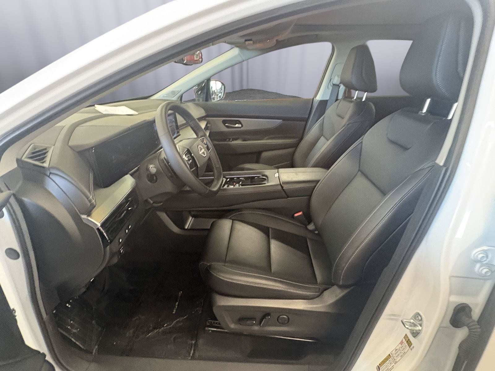 Used 2025 Nissan Murano SL w/ Cargo Package AWD/4WD image 26