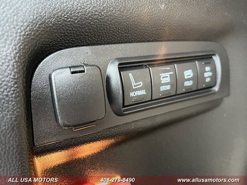 Used 2016 Ford Explorer Limited w/ Equipment Group 301A AWD/4WD image 28