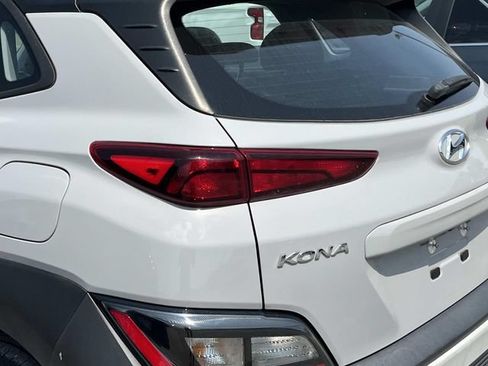 Used 2022 Hyundai Kona SE FWD image 9