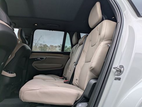 New 2026 Volvo XC90 B6 Ultra AWD/4WD image 16