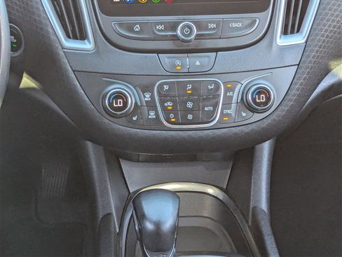 Used 2024 Chevrolet Malibu LT w/ Midnight Edition image 21