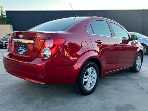 Used 2014 Chevrolet Sonic LT FWD image 6