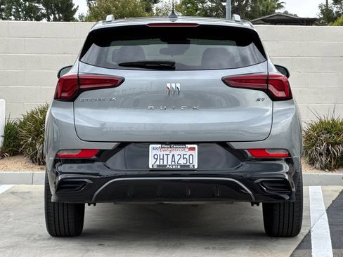 Used 2024 Buick Encore GX Sport Touring w/ Advanced Technology Package FWD image 8