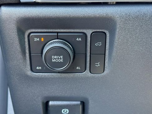 New 2025 Ford Expedition Platinum w/ Driver's Package image 20