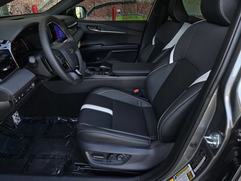 Certified 2026 Toyota Camry SE FWD image 15