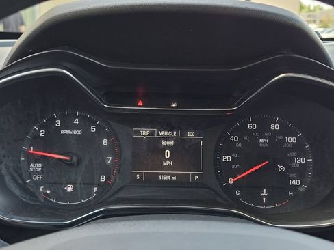 Used 2023 Chevrolet TrailBlazer LT w/ Convenience Package FWD image 11