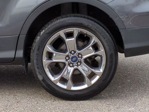 Used 2015 Ford Escape SE w/ Equipment Group 201A image 19