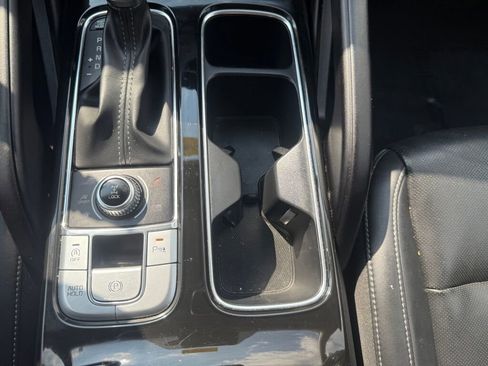 Used 2024 Kia Telluride S w/ S Sunroof Package image 24