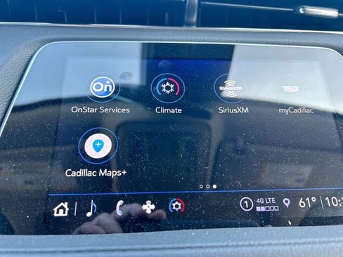 Used 2023 Cadillac XT4 Premium Luxury w/ Cold Weather Package image 22