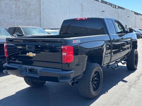 Used 2017 Chevrolet Silverado 1500 LT w/ All Star Edition AWD/4WD image 3