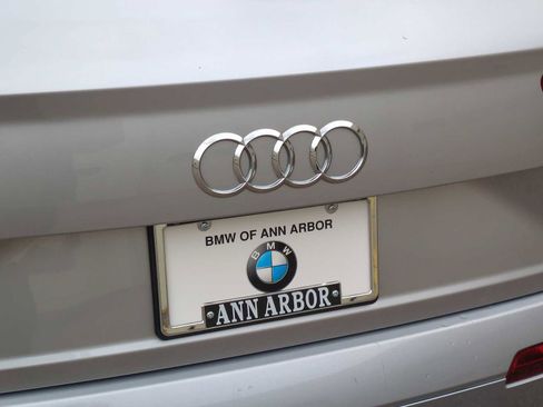 Used 2019 Audi Q7 2.0T Premium w/ Convenience Package image 12