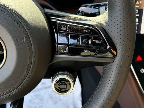 New 2026 Maserati Grecale Modena image 23