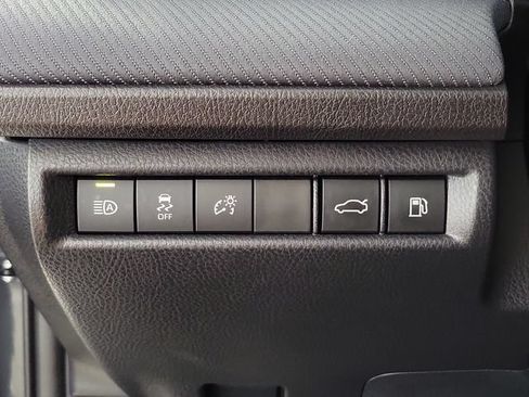 Used 2026 Toyota Camry SE FWD image 23