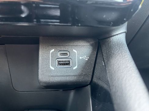 New 2026 Jeep Compass Latitude image 6