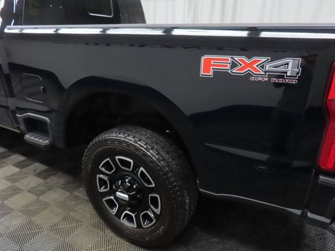 Used 2025 Ford F350 Platinum w/ FX4 Off-Road Package image 49