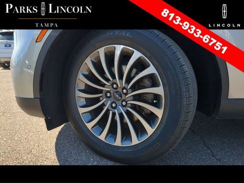 Certified 2022 Lincoln Aviator Reserve w/ Elements Package Plus image 34