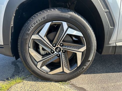 Used 2023 Hyundai Tucson Limited AWD/4WD image 25