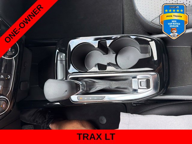 Used 2025 Chevrolet Trax LT FWD image 19