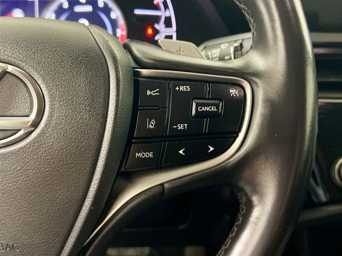 Used 2023 Lexus ES 350 w/ Accessory Package (Z1) FWD image 19