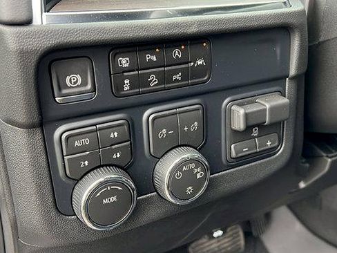 New 2026 Chevrolet Tahoe LS image 29