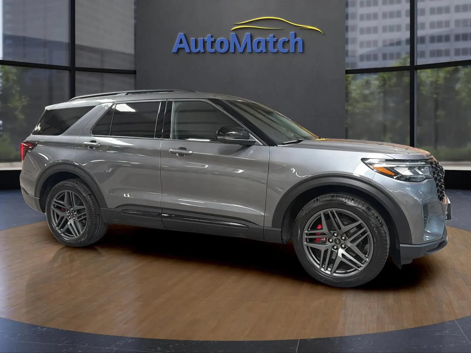 Used 2025 Ford Explorer ST AWD/4WD image 14
