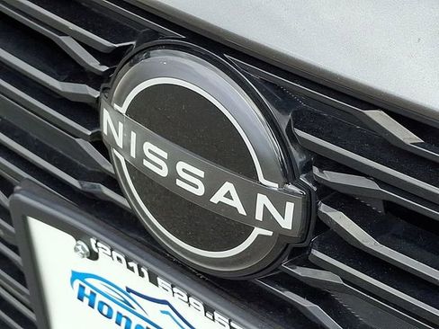 Used 2025 Nissan Altima 2.5 SV FWD image 28