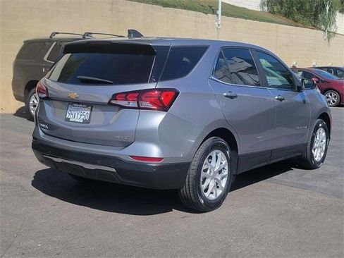 Certified 2023 Chevrolet Equinox LT w/ Driver Convenience Package image 12