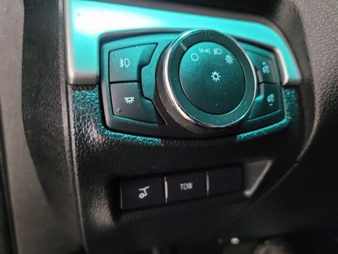 Used 2017 Ford Explorer XLT w/ Equipment Group 202A image 46