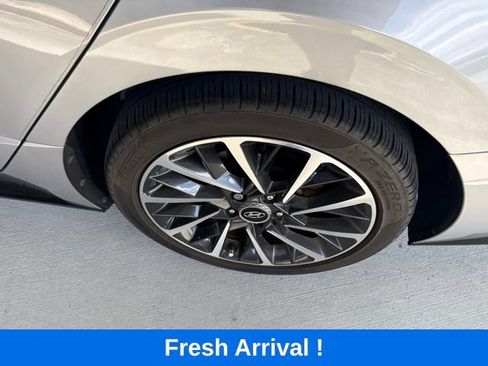 Used 2023 Hyundai Sonata Limited FWD image 21